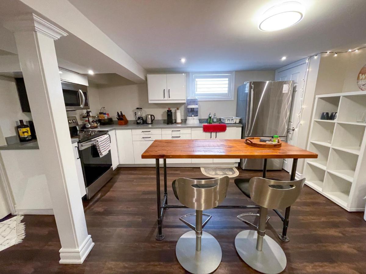 Spacious & Renovated 1Bd Suite W/Parking Toronto Exterior foto