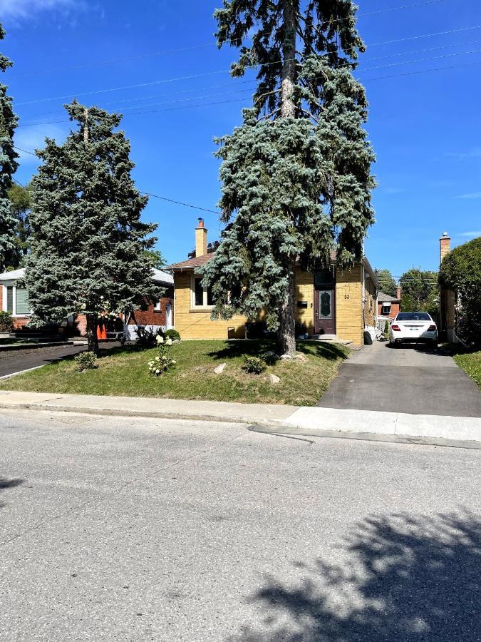 Spacious & Renovated 1Bd Suite W/Parking Toronto Exterior foto